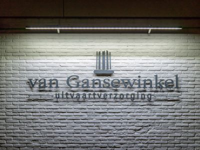 Freeletters Van Gansewinkel verlichte freesletters van Sign & Light
